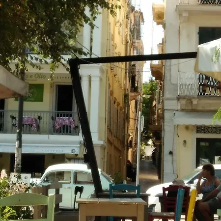 Apartman C & A House *